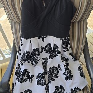 Crystal Doll Party Dress Size 3 Black & White Mini Excellent Condition